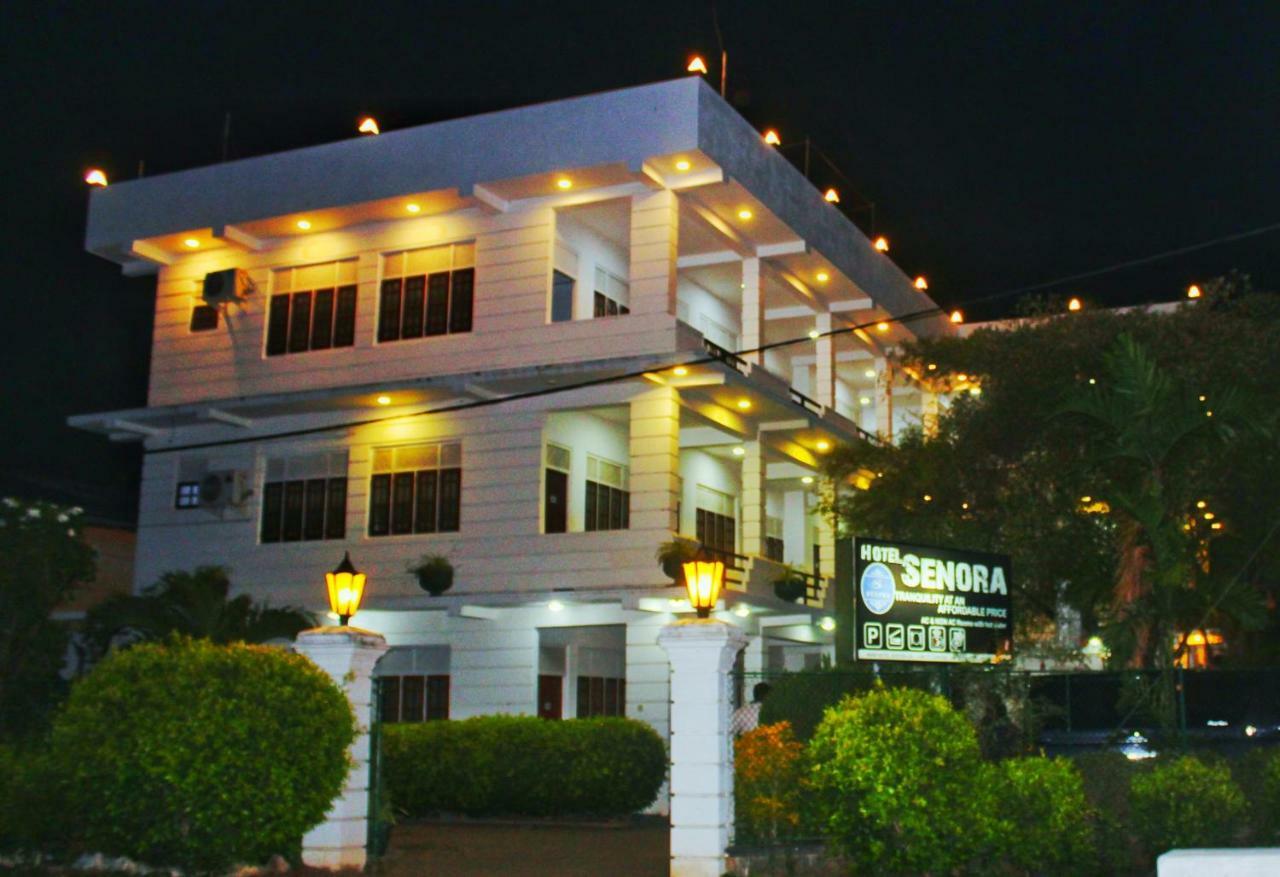 Hotel Senora Kataragama Luaran gambar